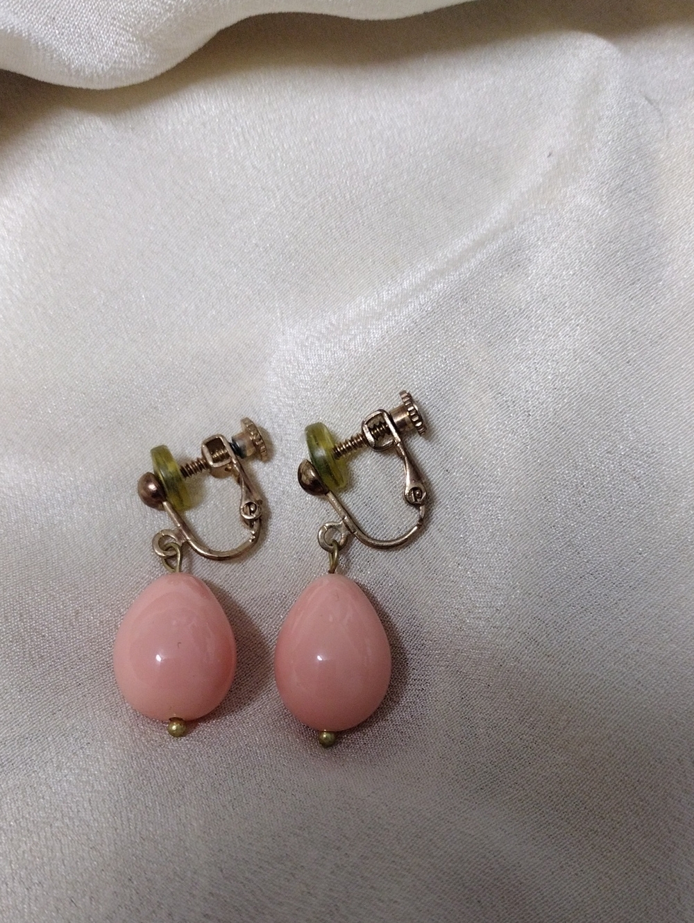 Pink Teardrop Clip-On Earrings - Classic Women's Jewelry